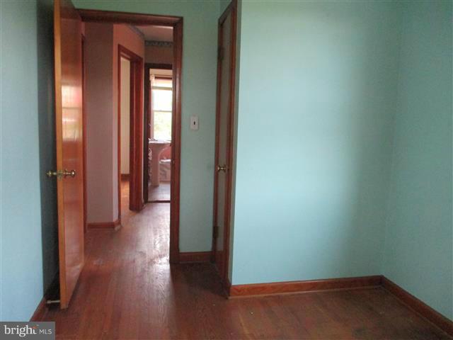 PARKVILLE - Residential