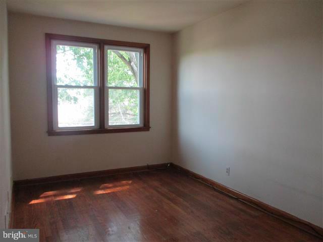 PARKVILLE - Residential