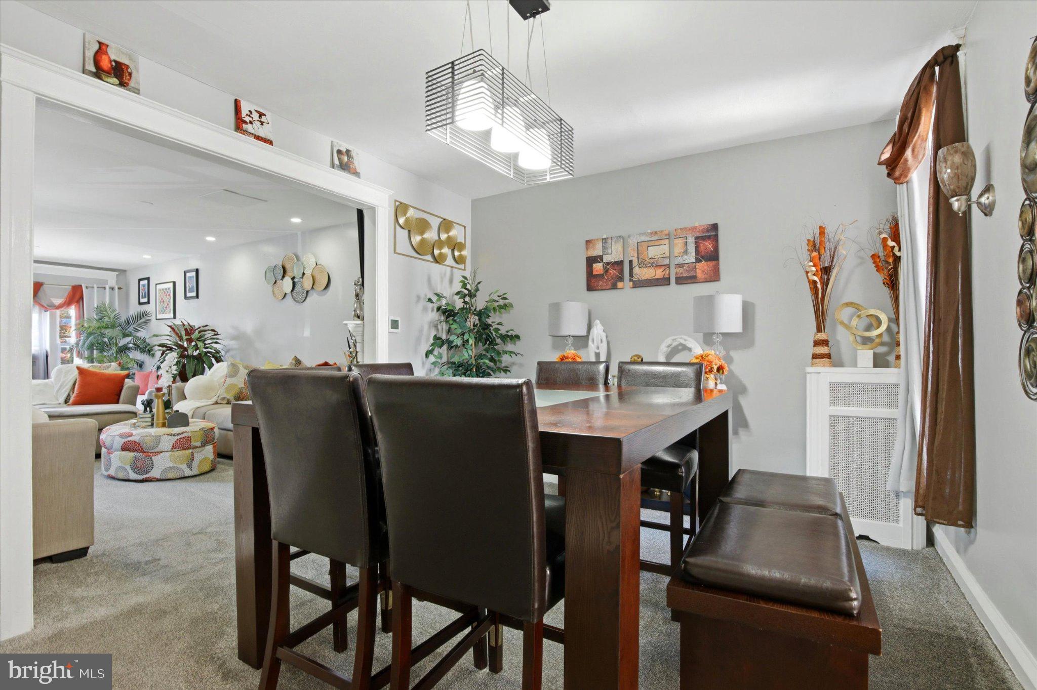 WEST OAK LANE - Residential