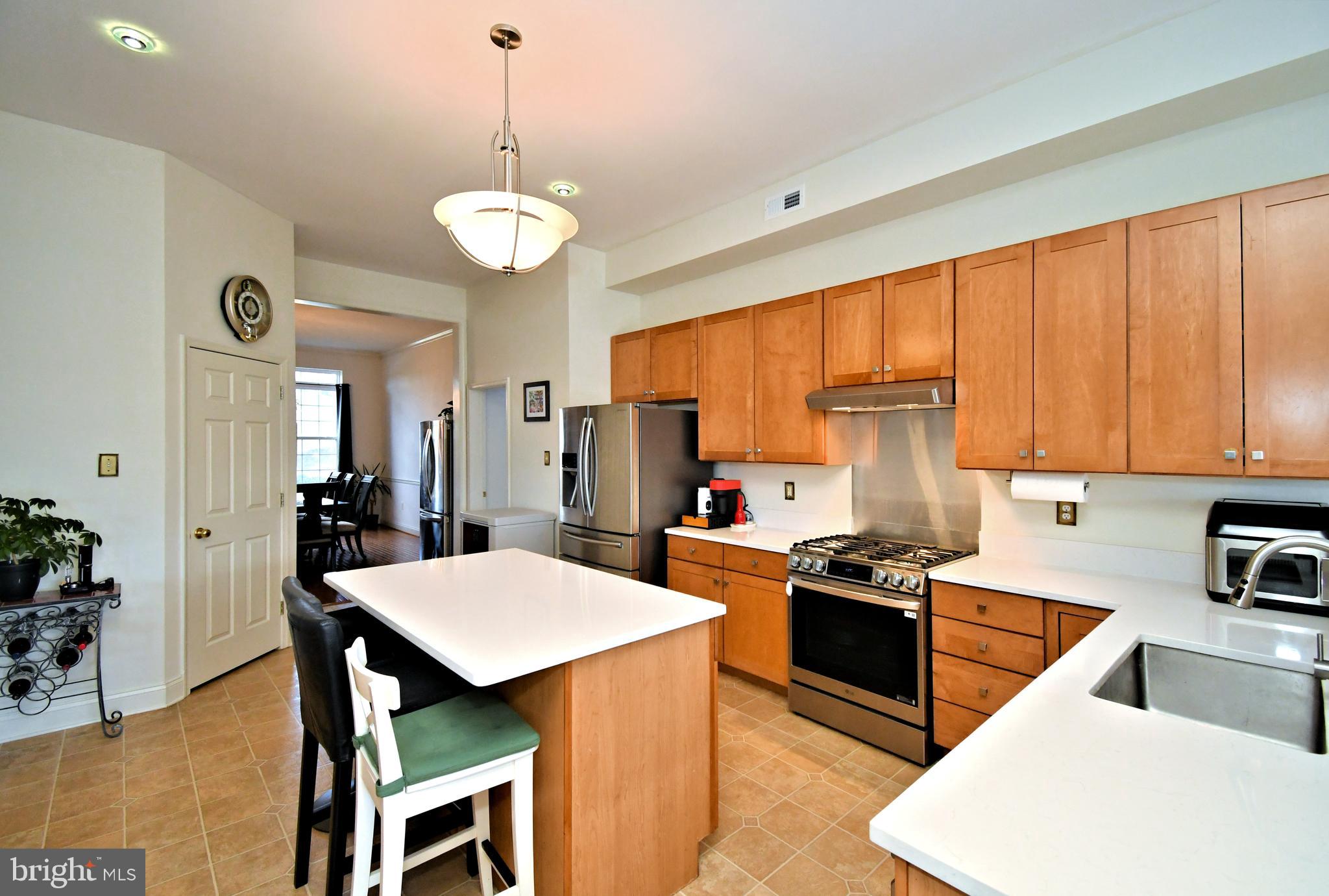 RITTENHOUSE ESTATE - Residential