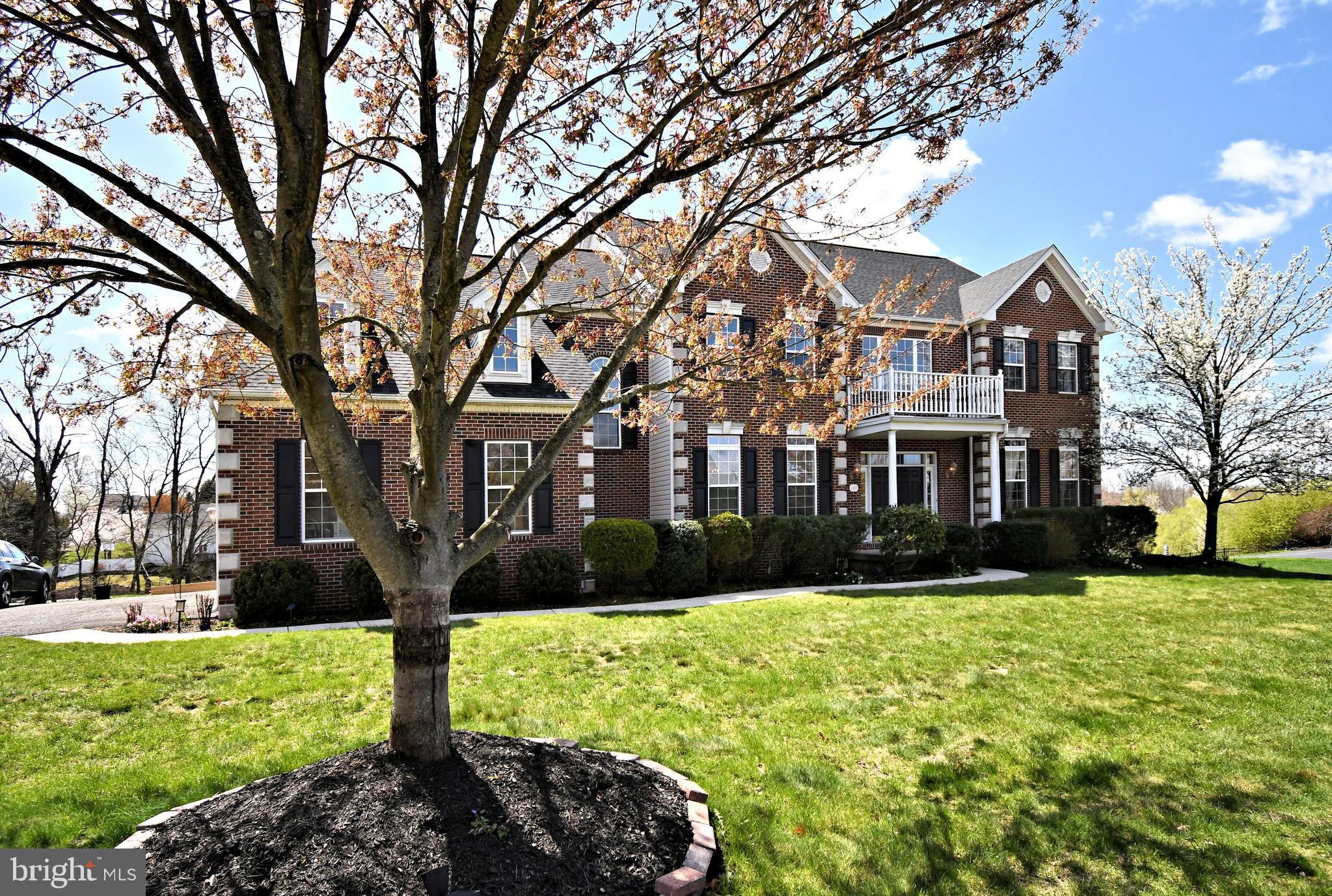 204 GRASSHOPPER LANE