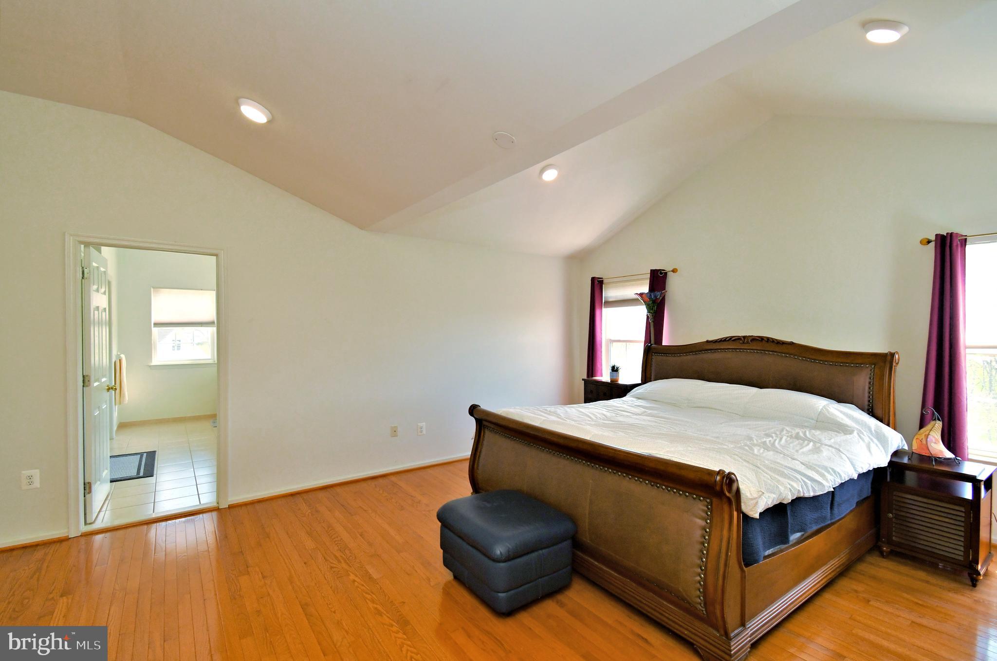 RITTENHOUSE ESTATE - Residential