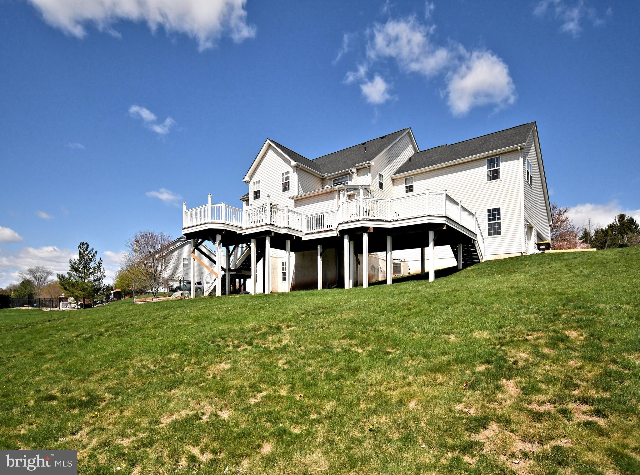 RITTENHOUSE ESTATE - Residential