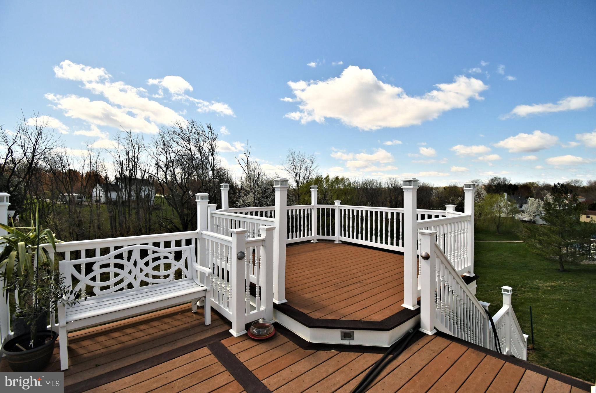 RITTENHOUSE ESTATE - Residential