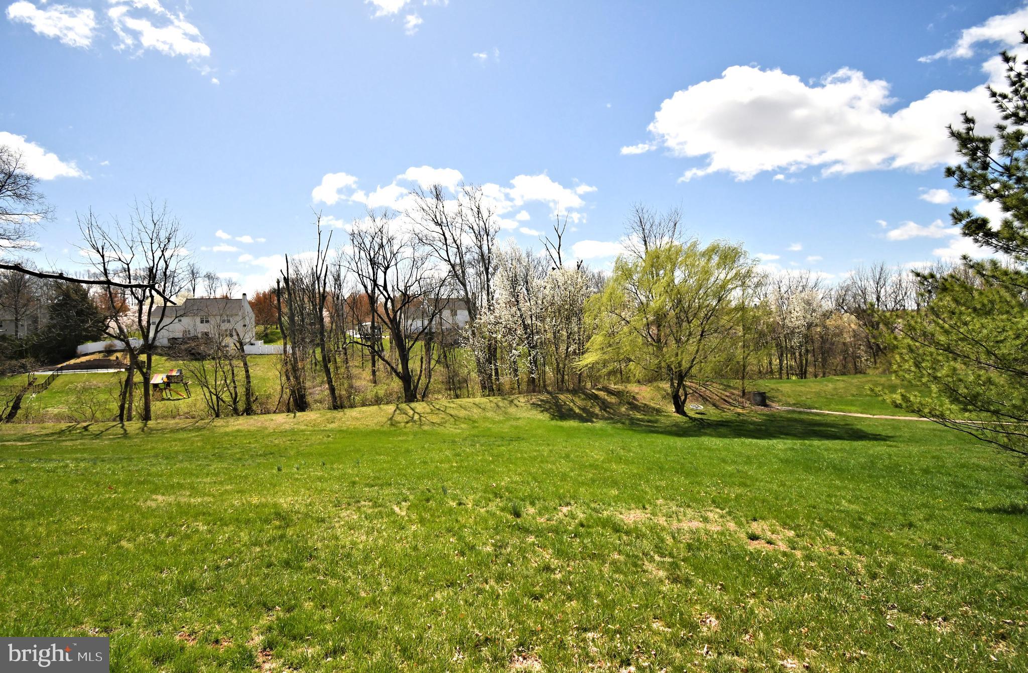 RITTENHOUSE ESTATE - Residential