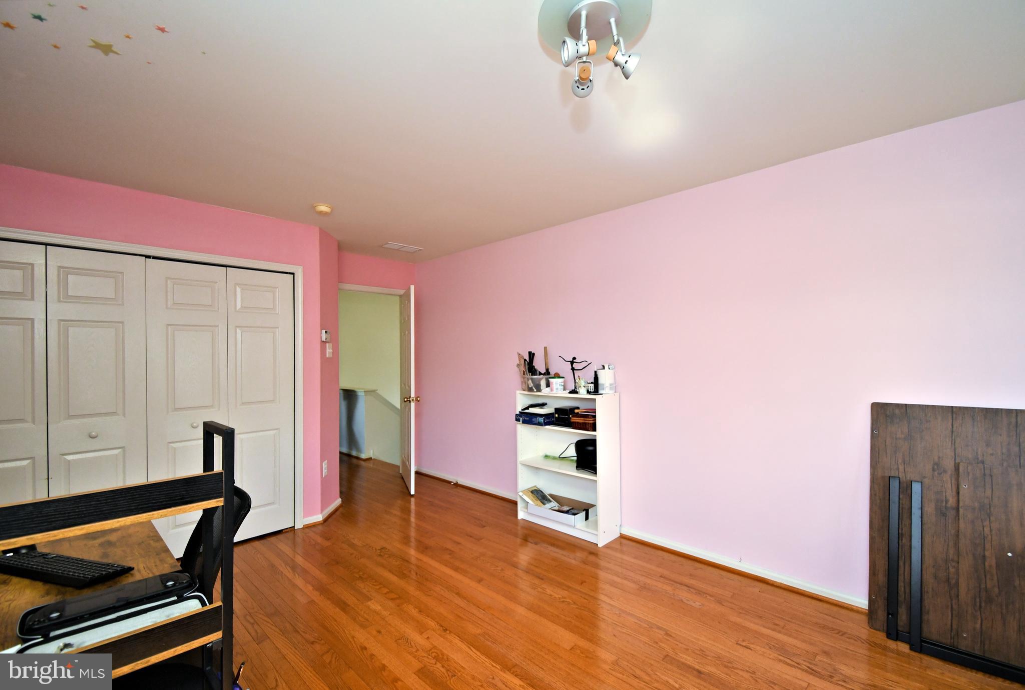 RITTENHOUSE ESTATE - Residential