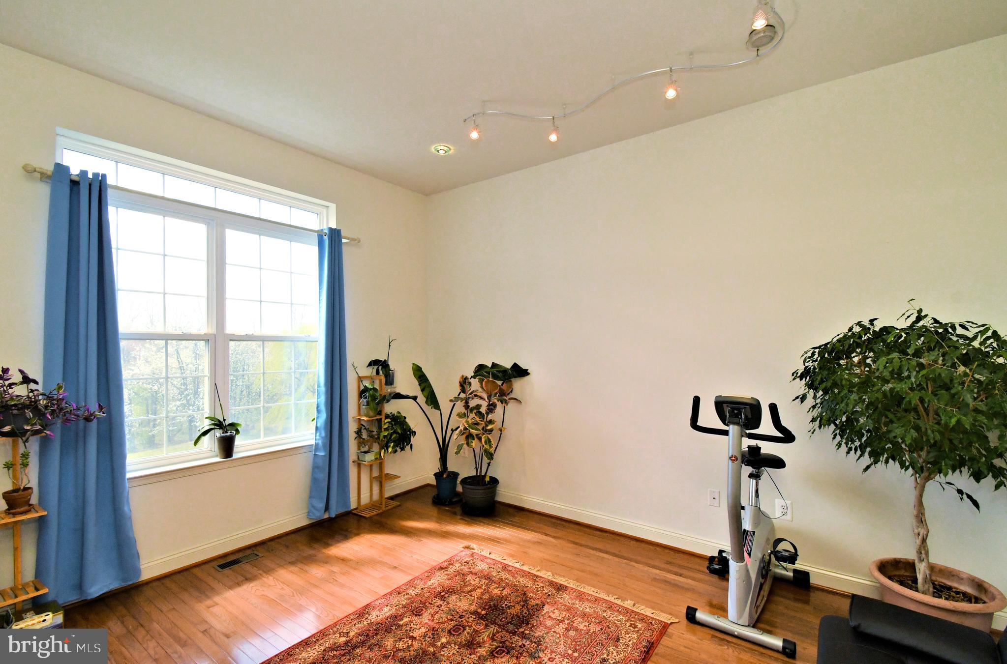 RITTENHOUSE ESTATE - Residential