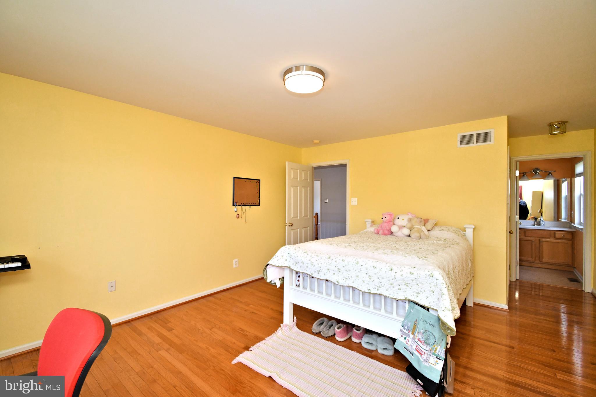 RITTENHOUSE ESTATE - Residential