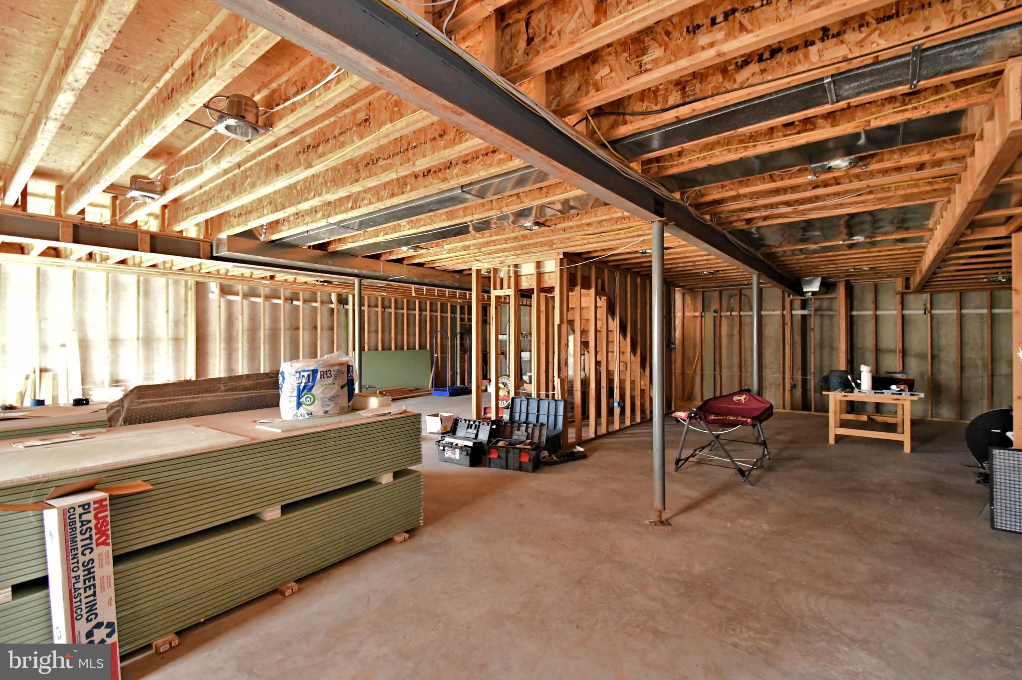 RITTENHOUSE ESTATE - Residential