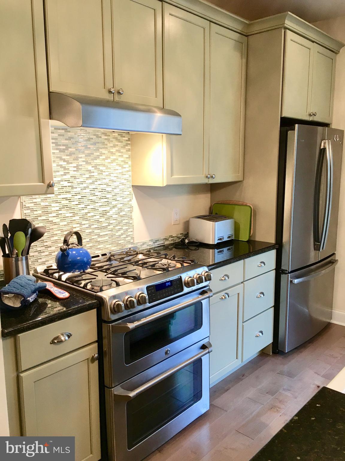 CHESTNUT HILL - Residential Lease