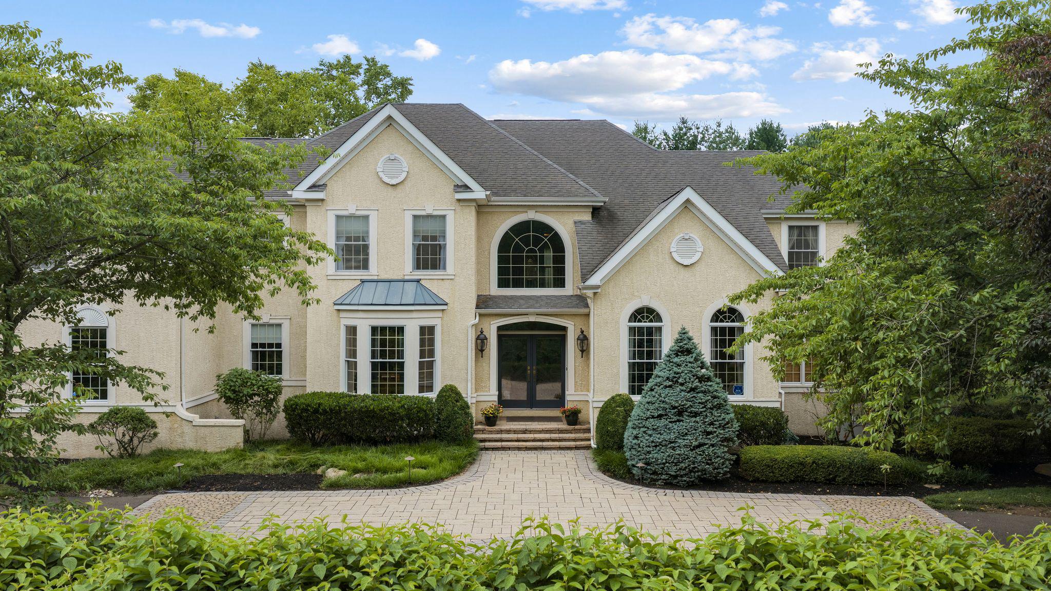 14 LONGMEADOW STREET