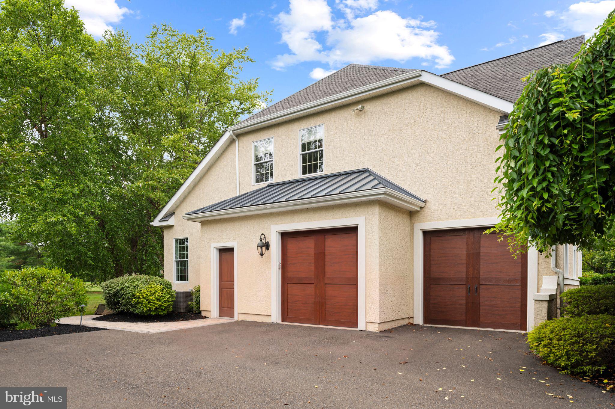 14 LONGMEADOW STREET