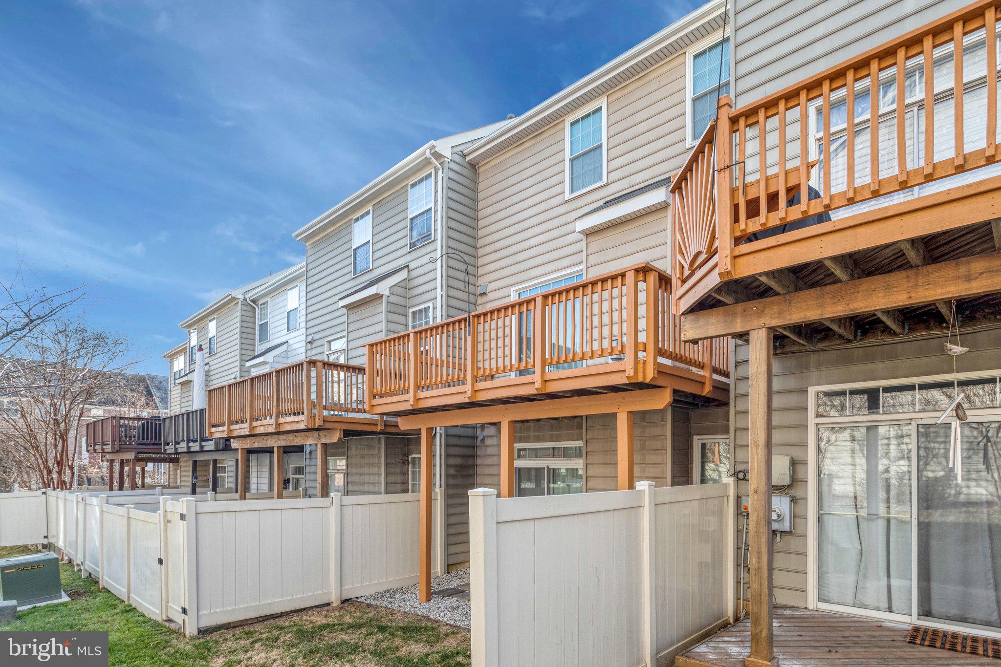 13393 DOGUES TERRACE