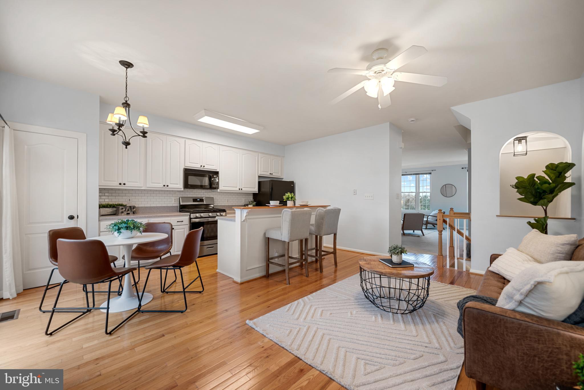 BELMONT CENTER - Residential