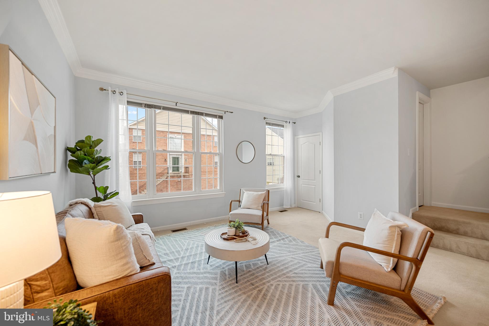 BELMONT CENTER - Residential