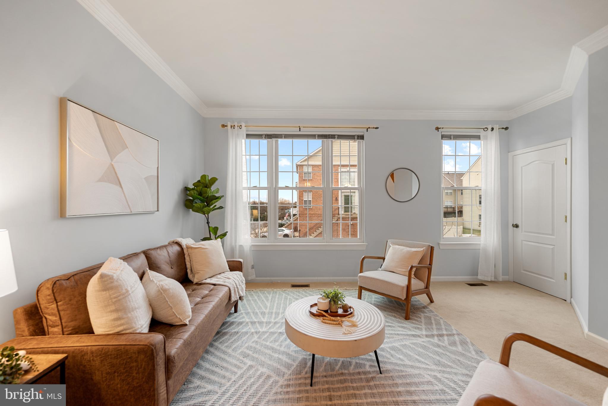 BELMONT CENTER - Residential