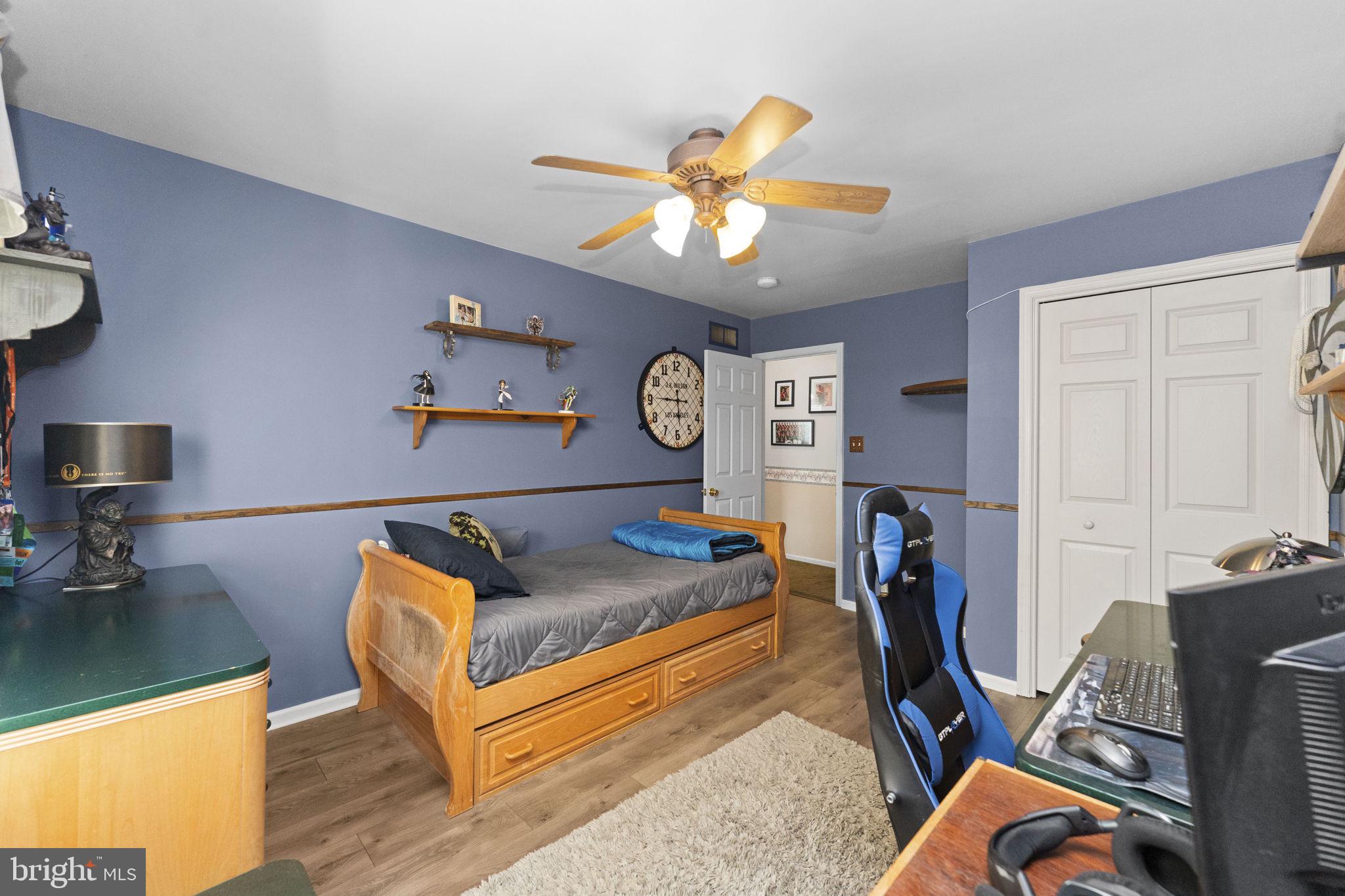 SUNSET MEADOWS - Residential