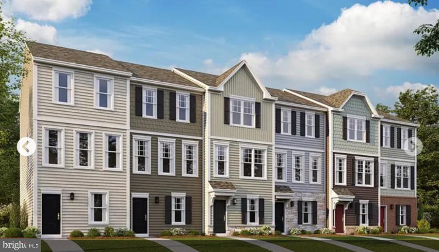 PRESIDENTS POINTE - Residential