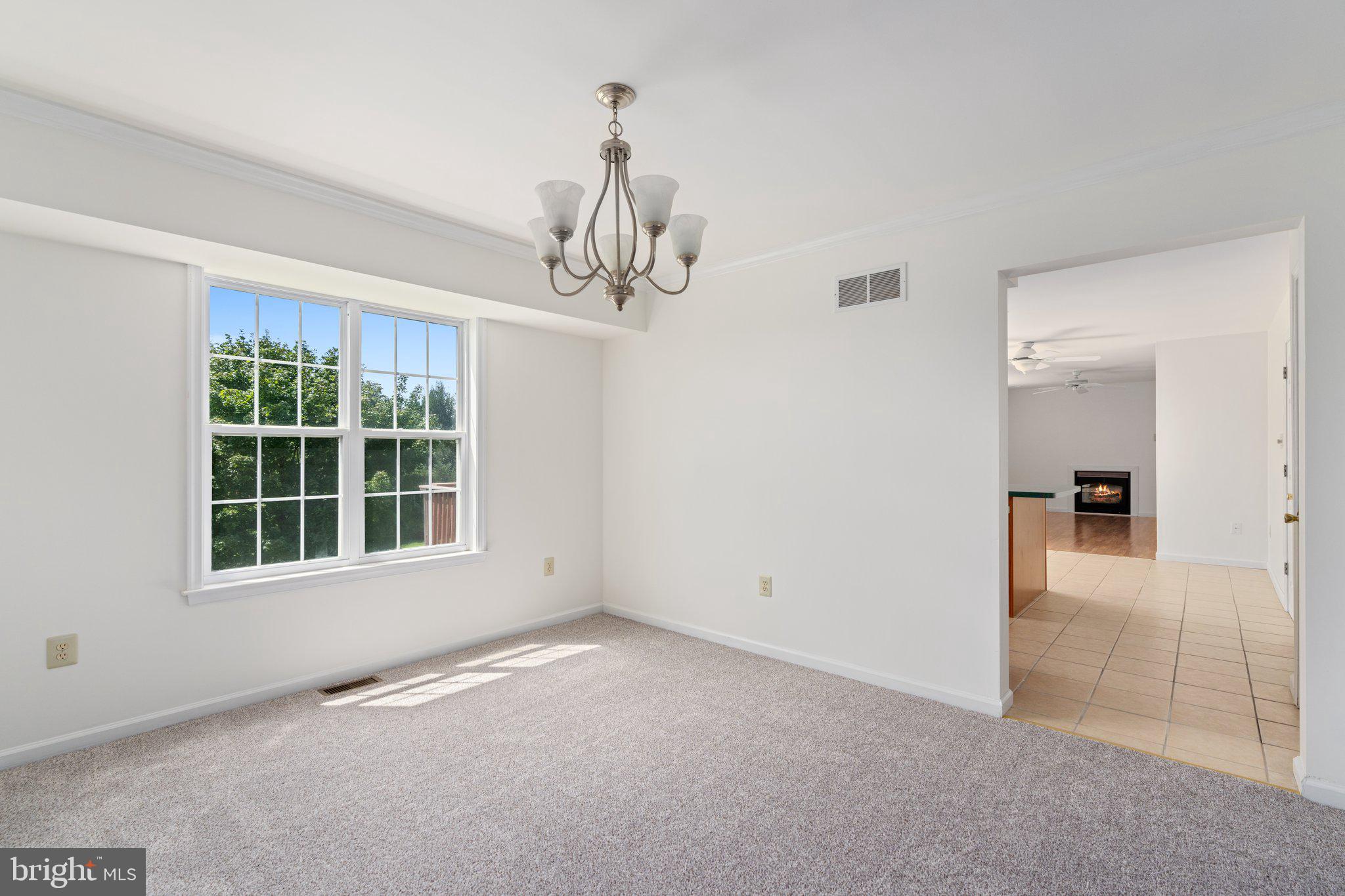 VICTORIA VILLAGE - Residential