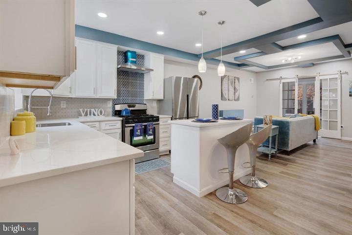 WAVERLY - Residential Lease