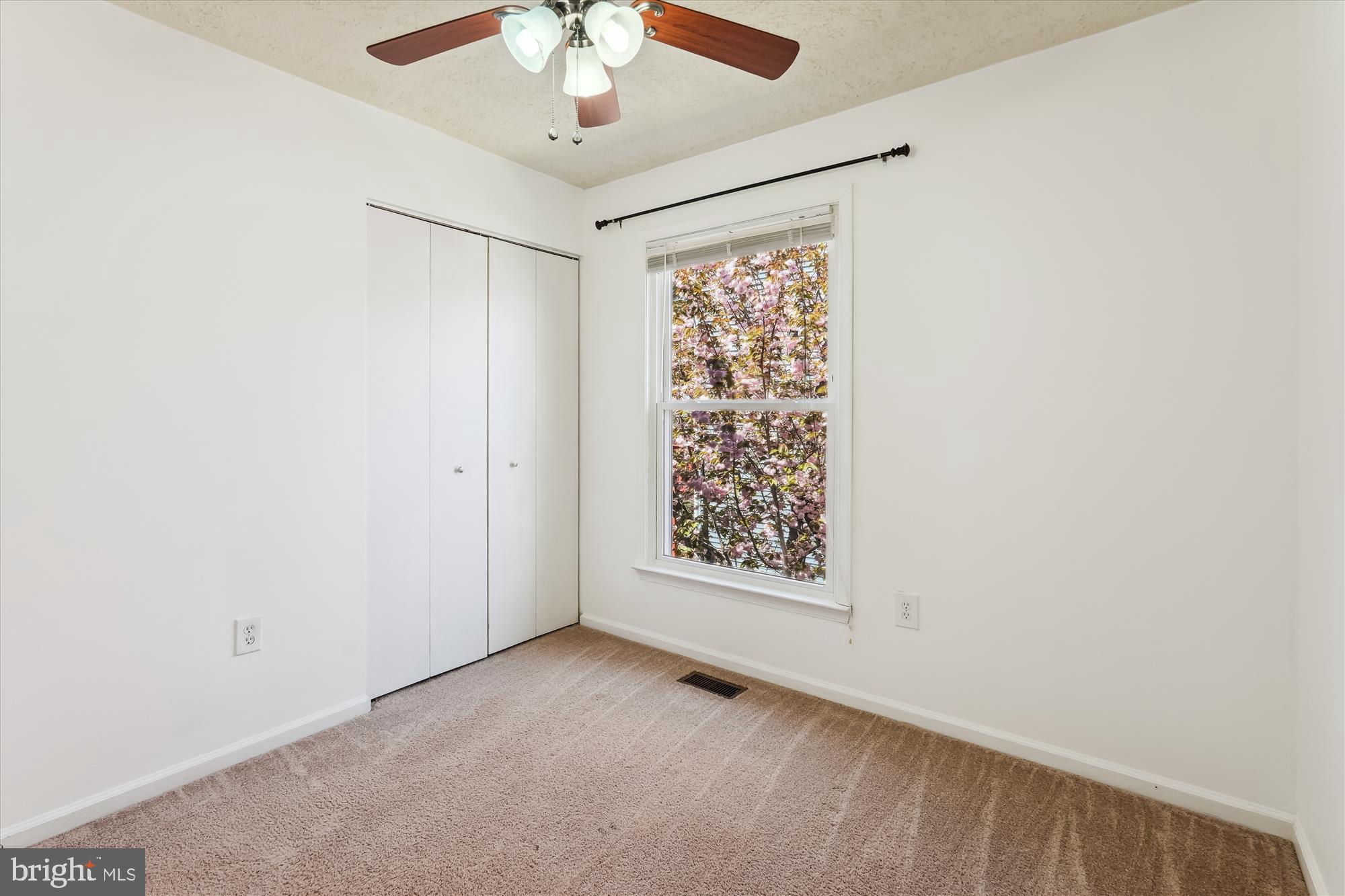 CHURCHILL TOWN SECTOR - Residential