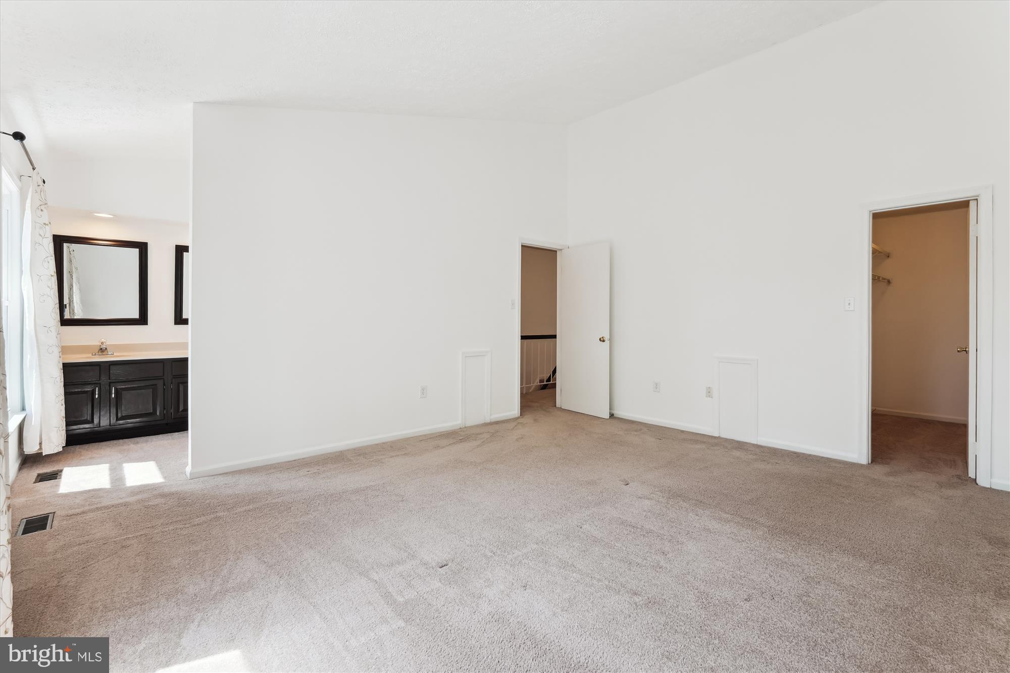 CHURCHILL TOWN SECTOR - Residential