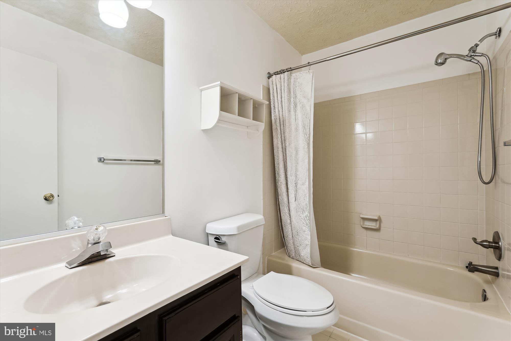 CHURCHILL TOWN SECTOR - Residential