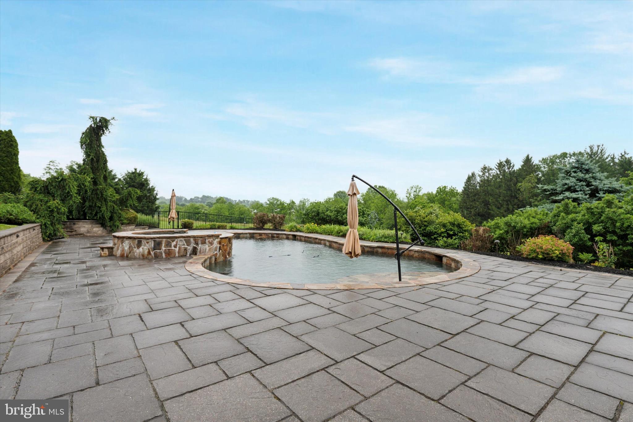 OSBORNE PLACE - Residential