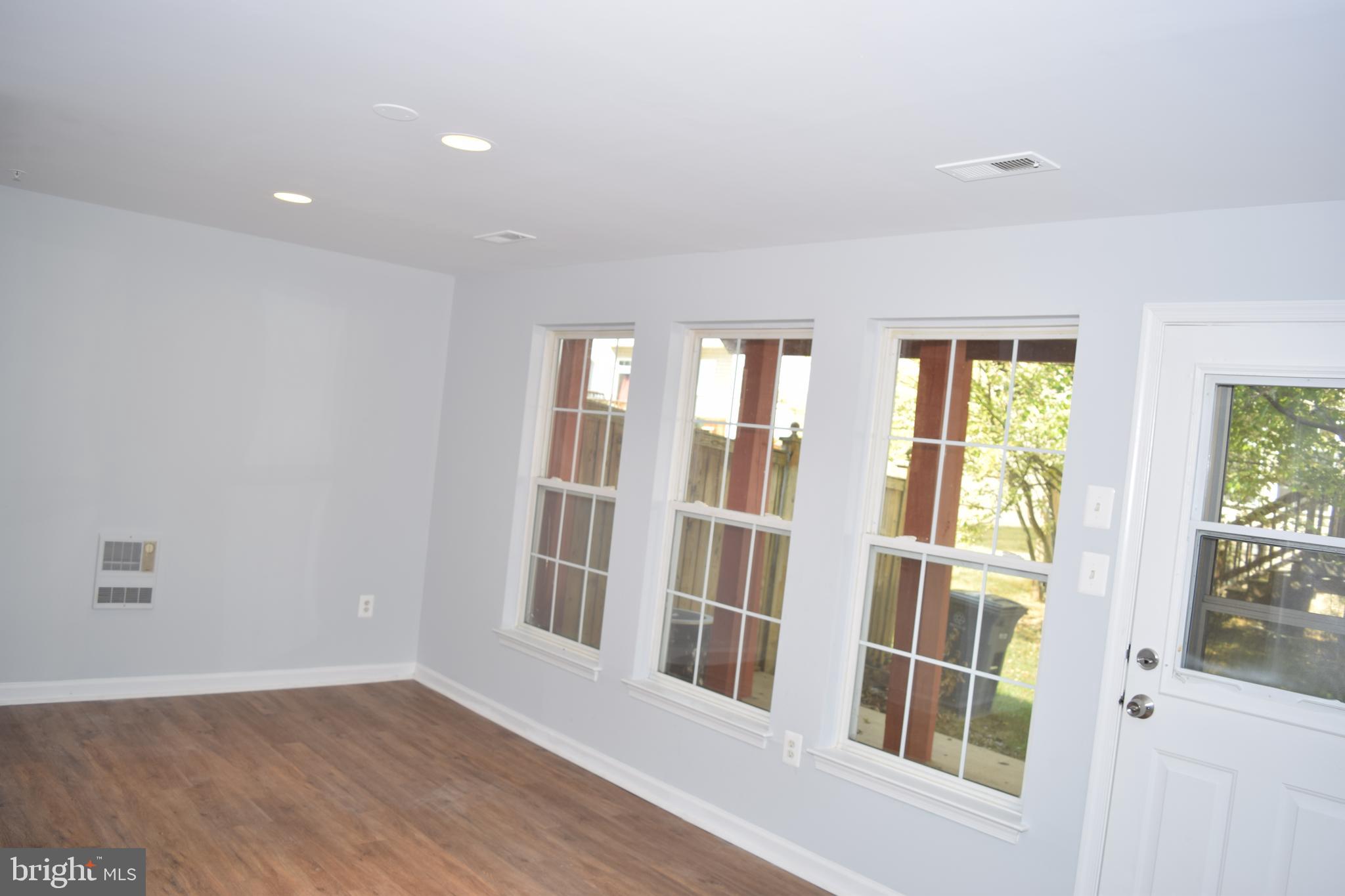 VISTA GARDENS PLAT 1> - Residential