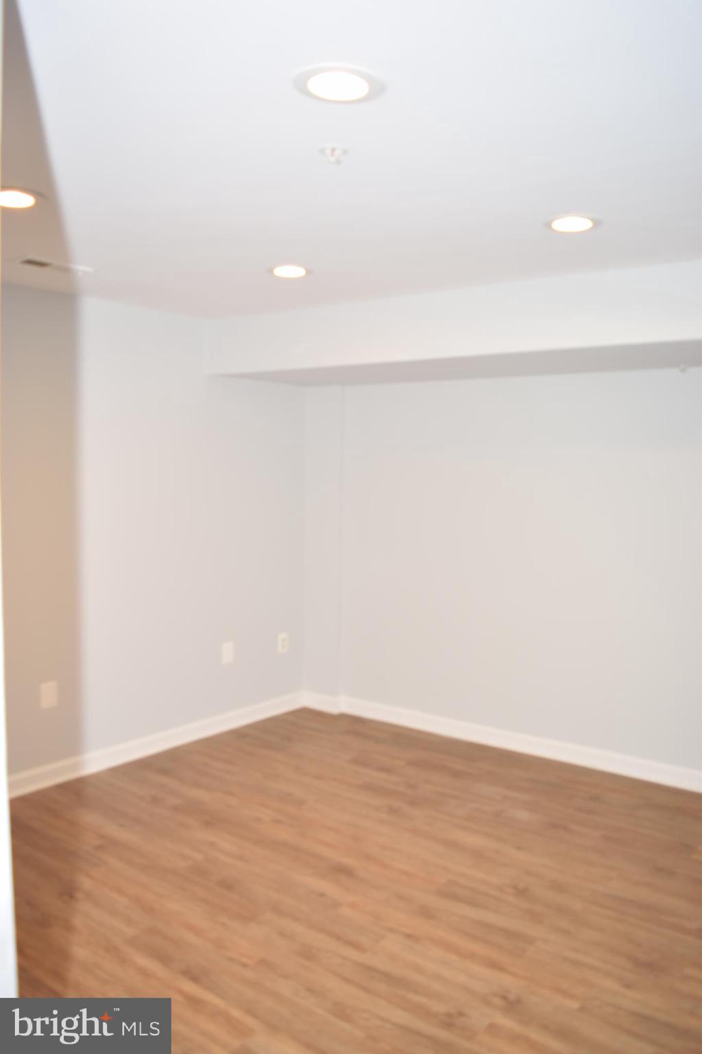 VISTA GARDENS PLAT 1> - Residential