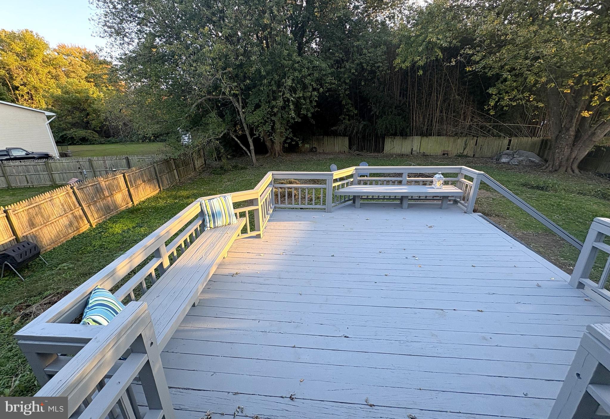 REVELL DOWNS - Residential