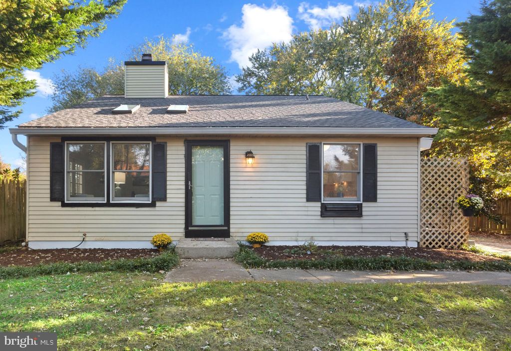 Photo of 1641 Cananaro Drive, ANNAPOLIS, MD 21409 (MLS # MDAA2129084)