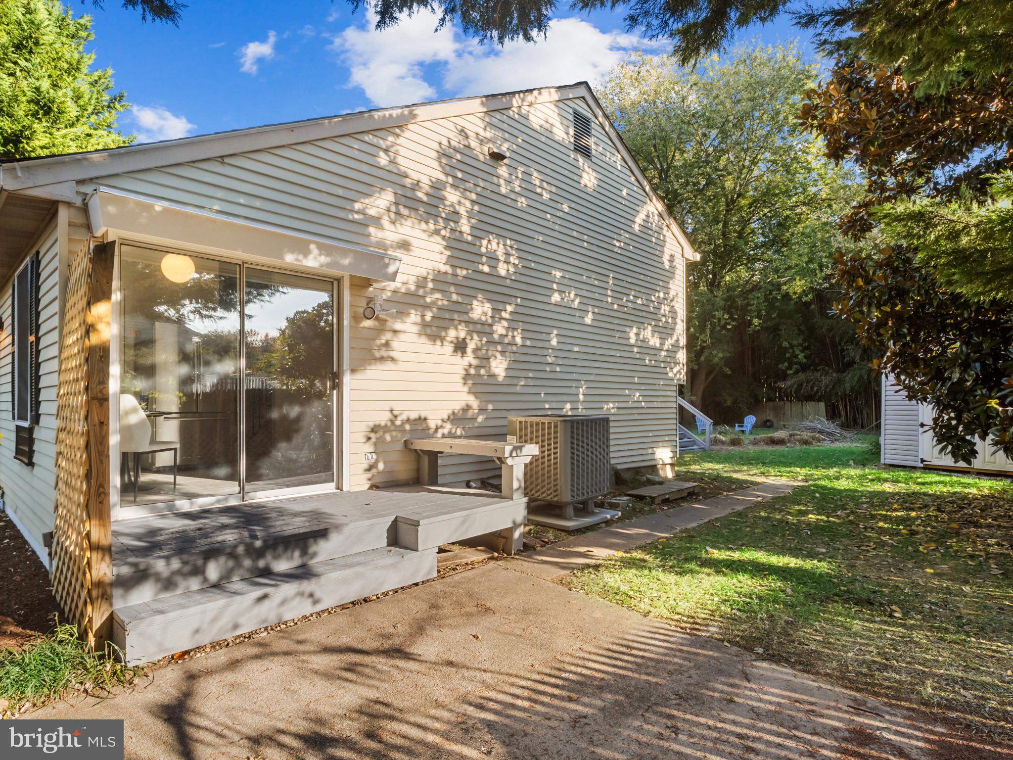 REVELL DOWNS - Residential