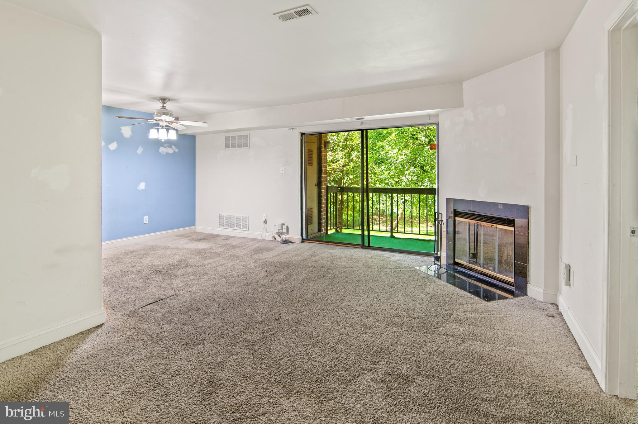 SUN VALLEY CONDOMINIUMS - Residential