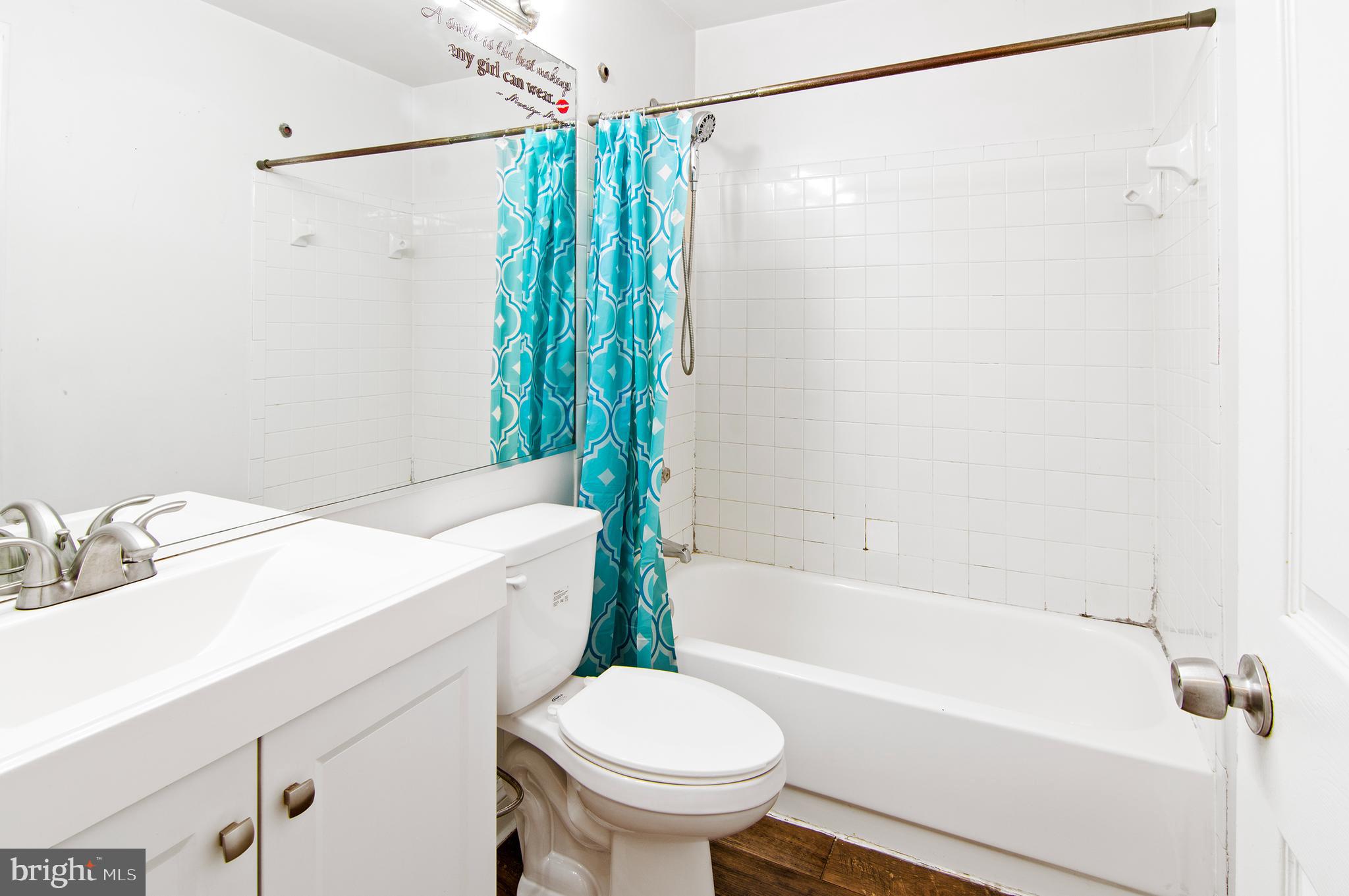 SUN VALLEY CONDOMINIUMS - Residential