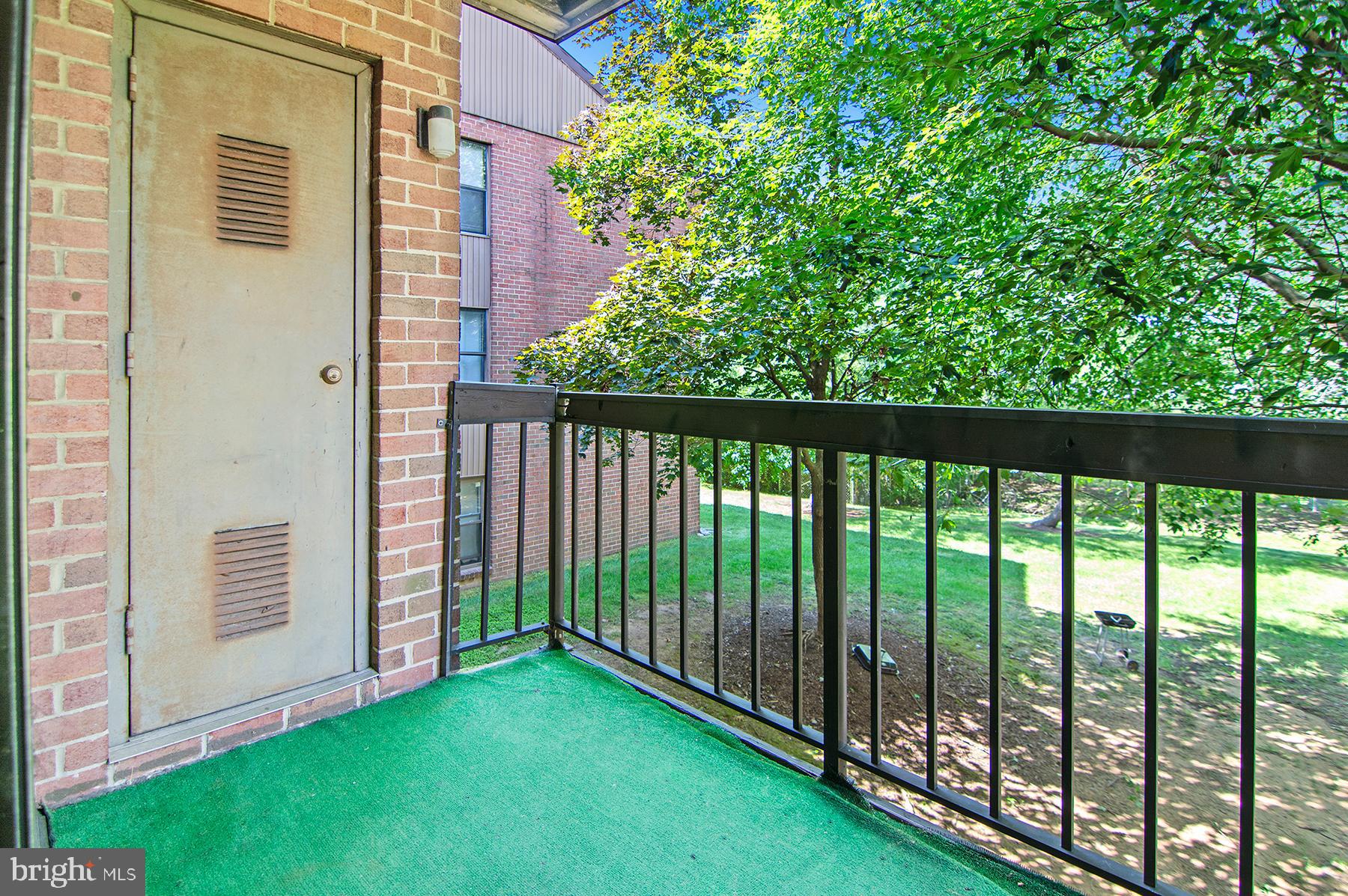 SUN VALLEY CONDOMINIUMS - Residential