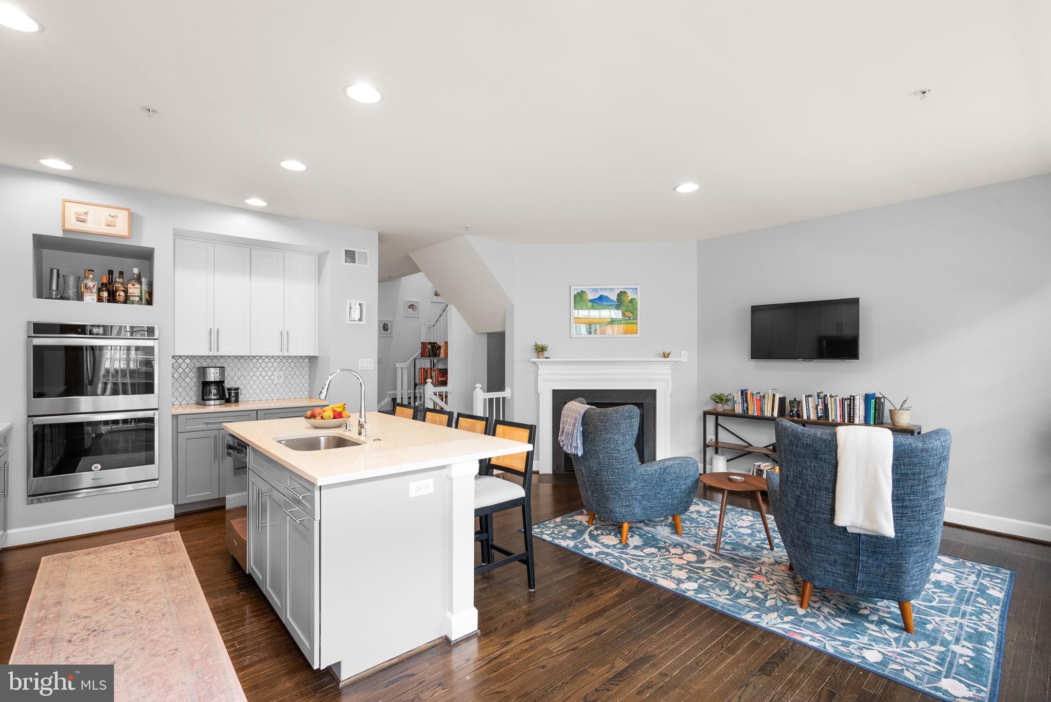 KING FARM IRVINGTON - Residential