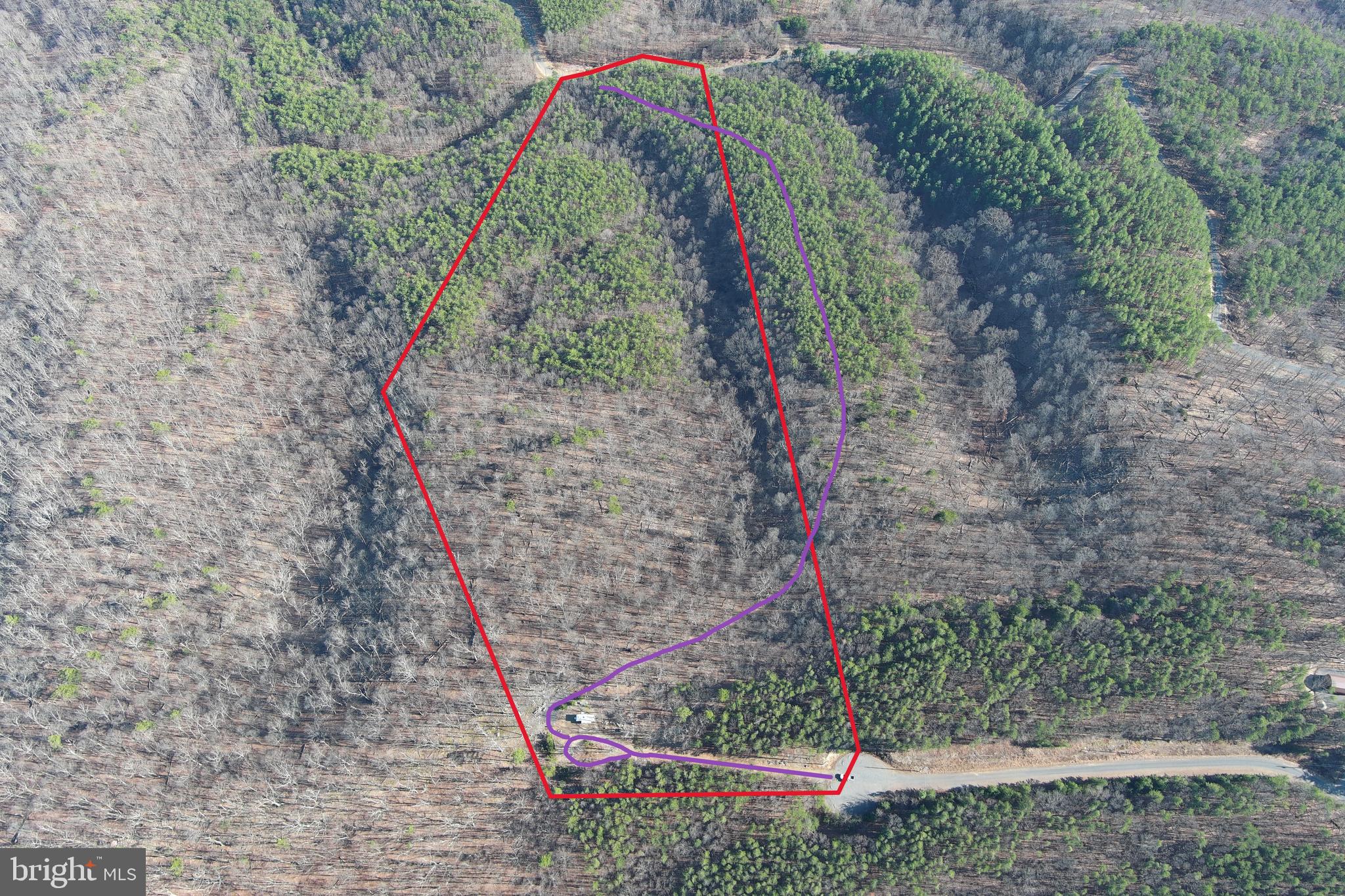 BLUFFS ON THE POTOMAC - Land