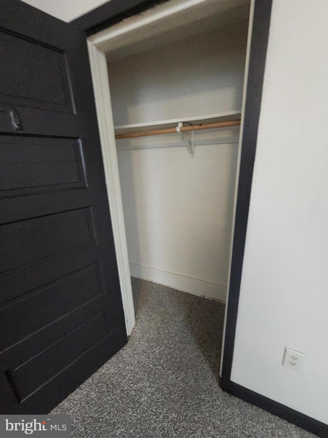 14 W MAIN STREET 5