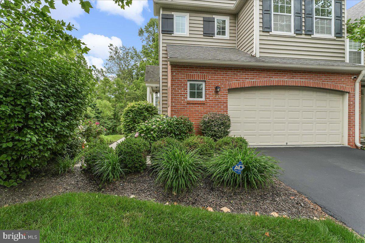 240 DEEPDALE DRIVE 41