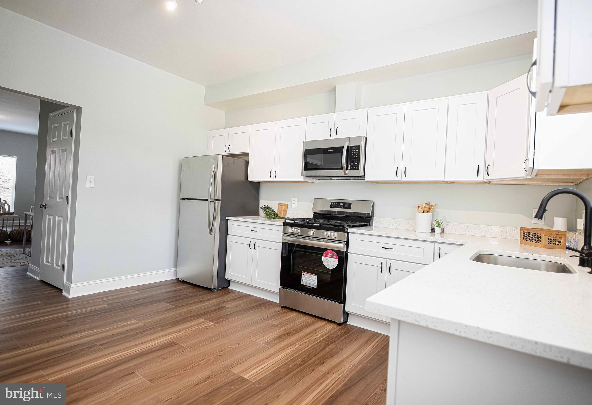 MCELDERRY PARK - Residential