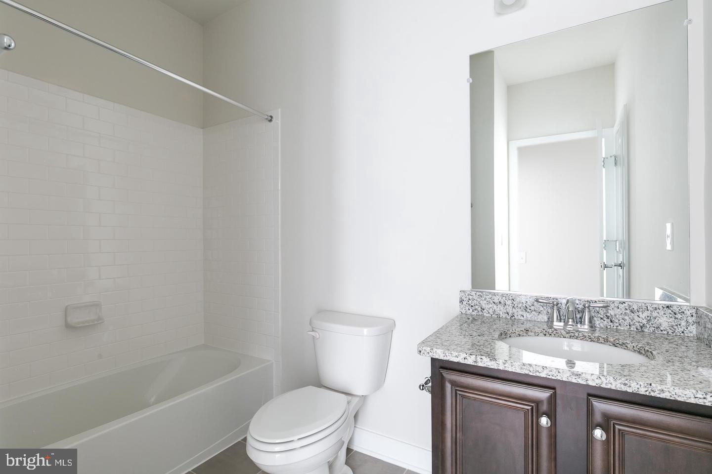 METROPARK AT ARROWBROOK - Residential Lease