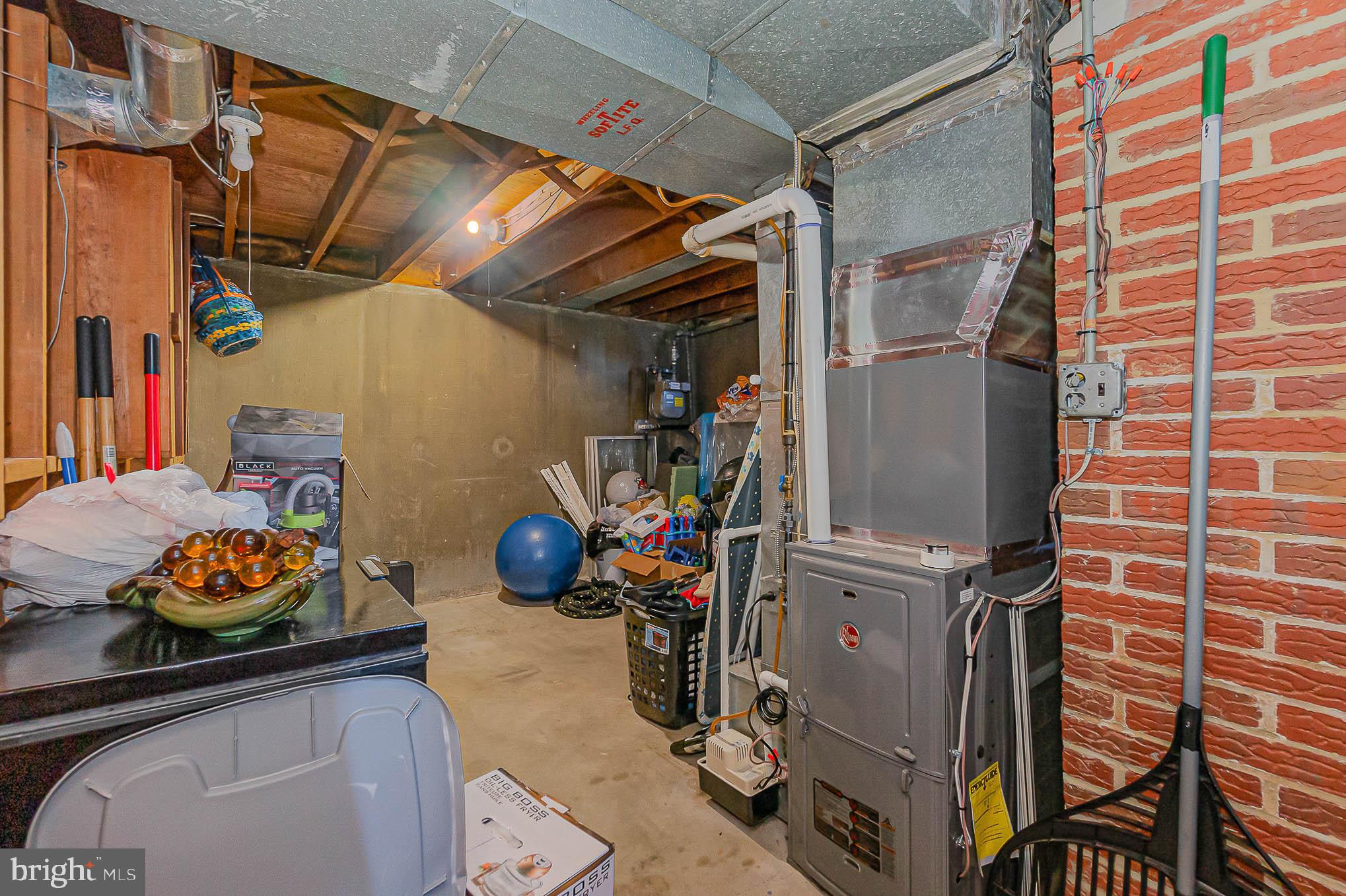 PARKVILLE - Residential