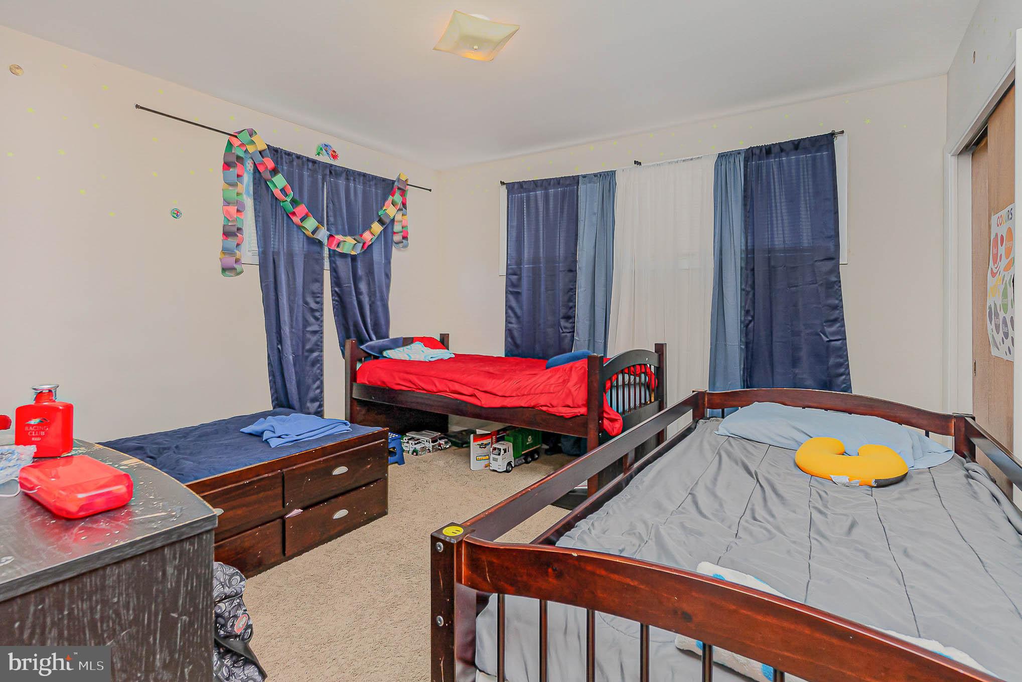 PARKVILLE - Residential