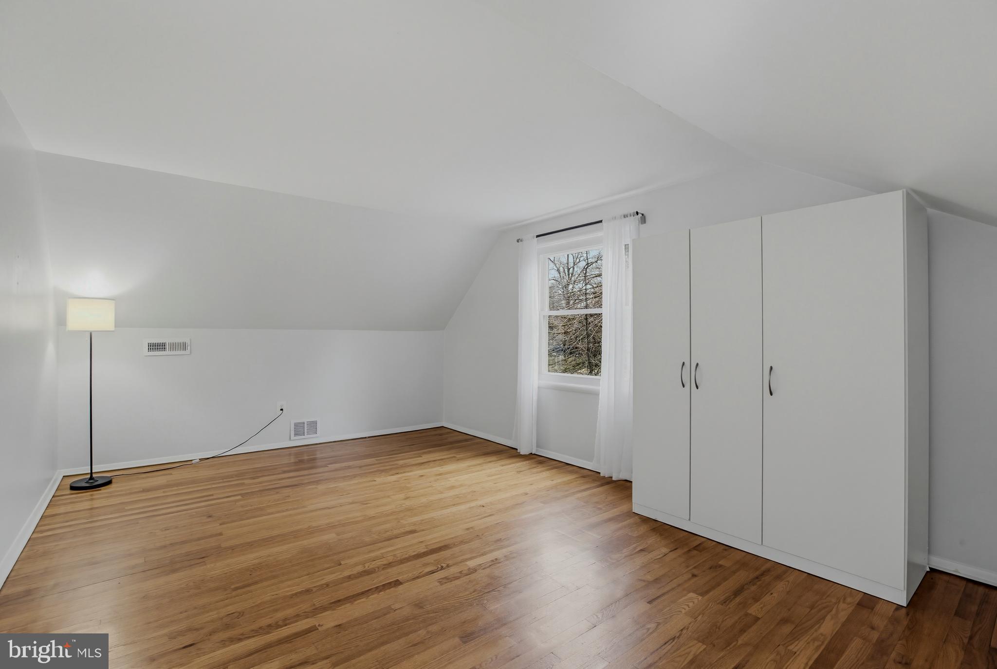 TWINBROOK - Residential