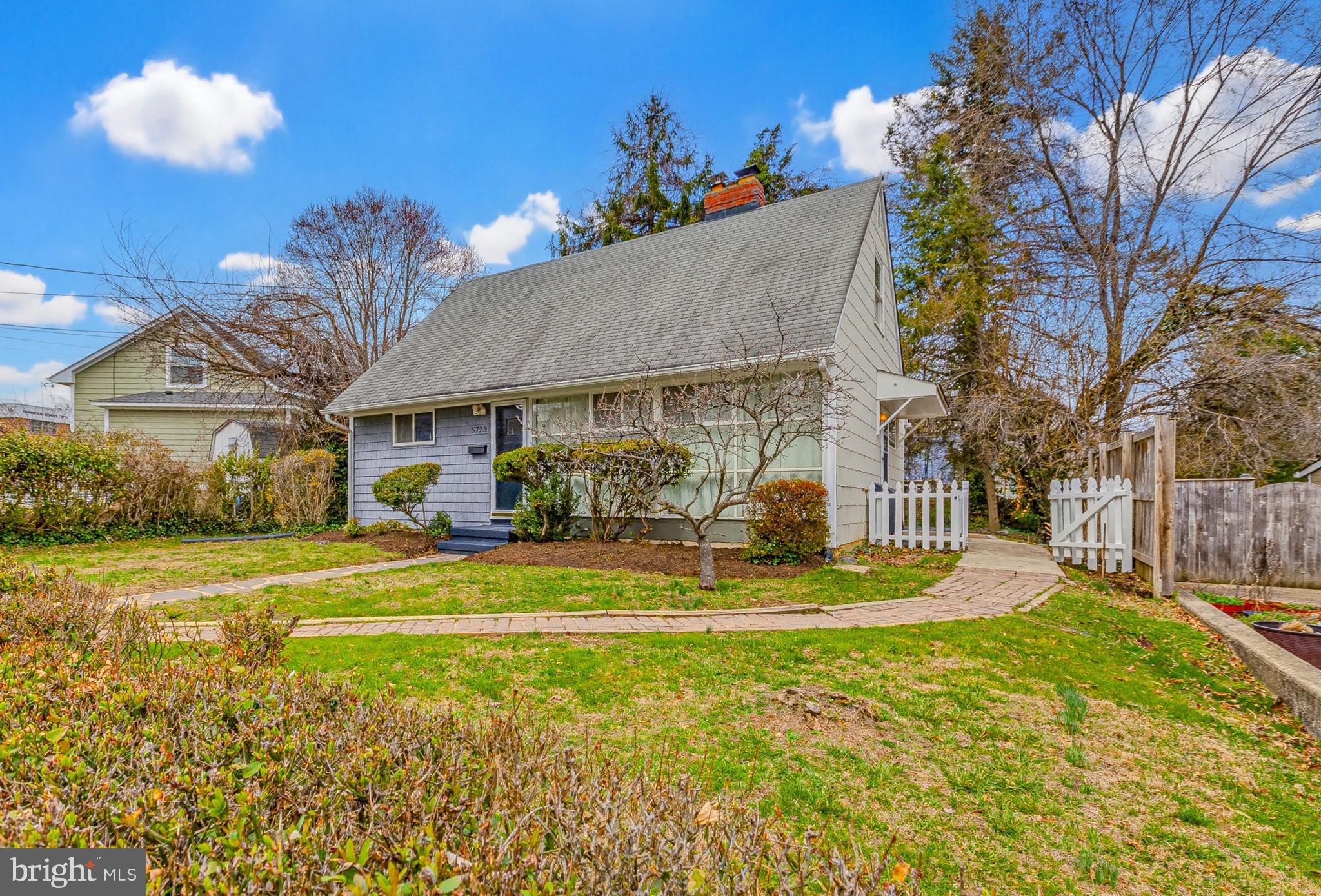 5723 WAINWRIGHT AVENUE
