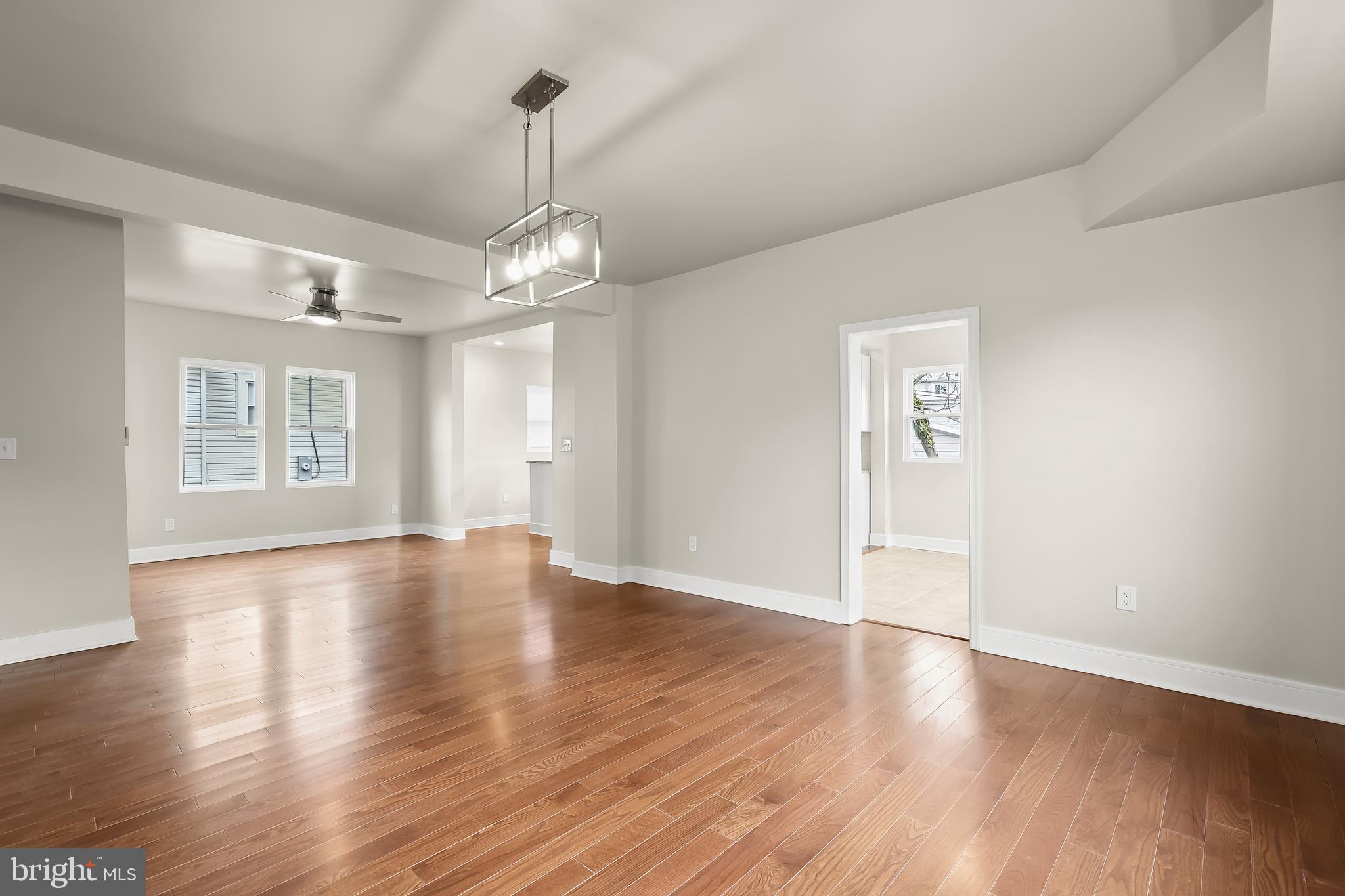 HAMILTON HILLS - Residential