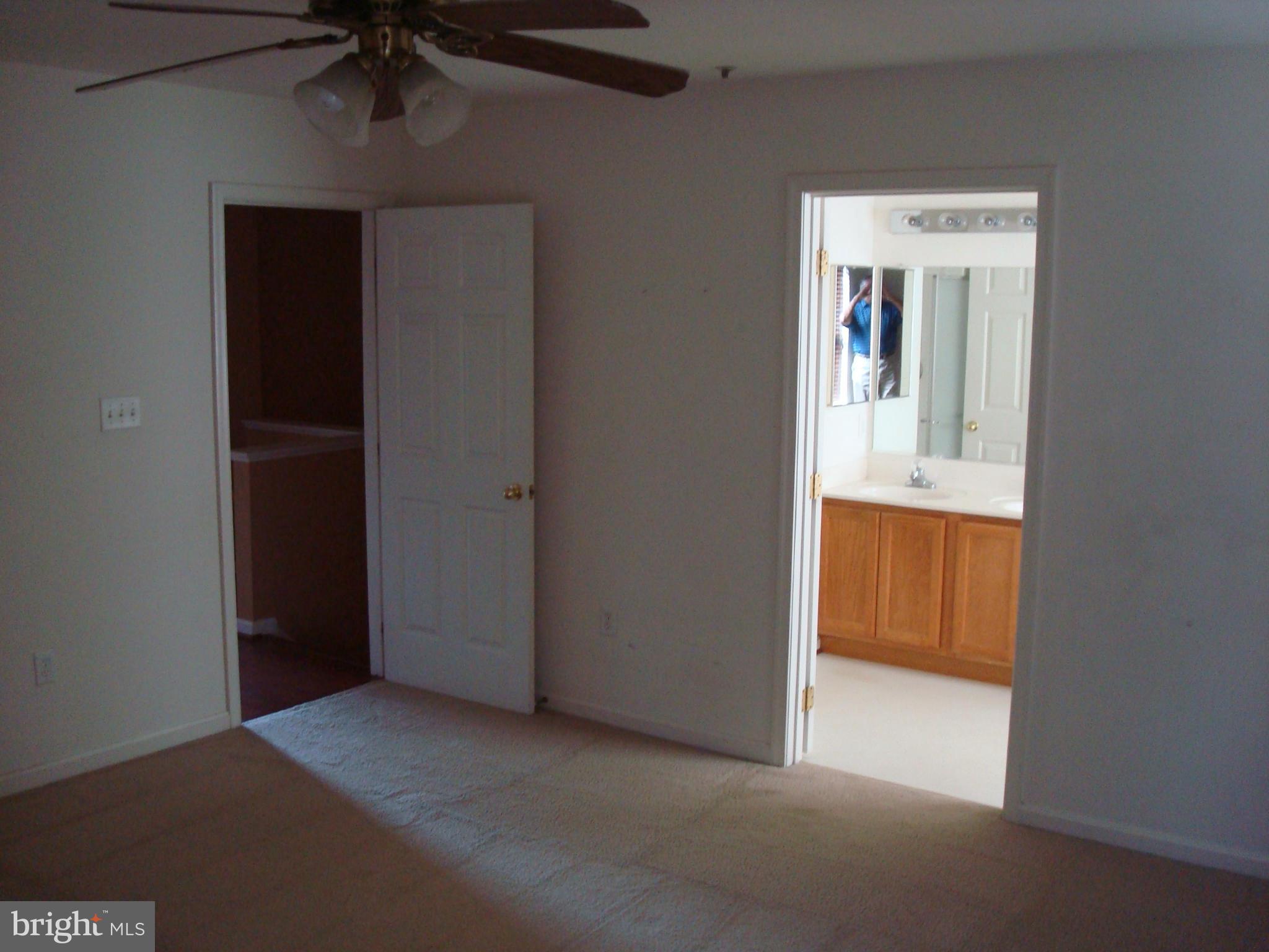 PINEY ORCHARD - Residential Lease