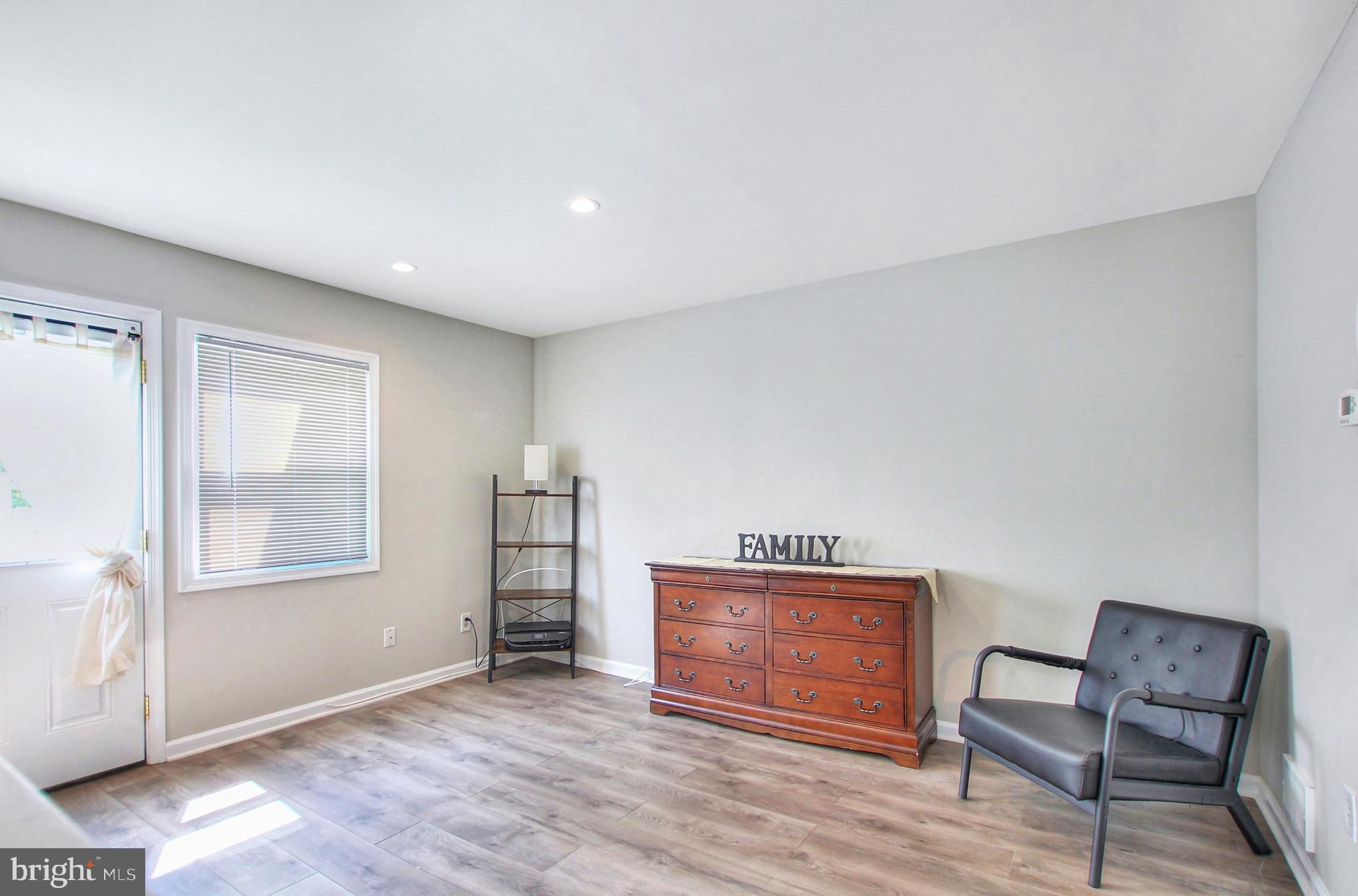 PHEASANT RUN - Residential Lease