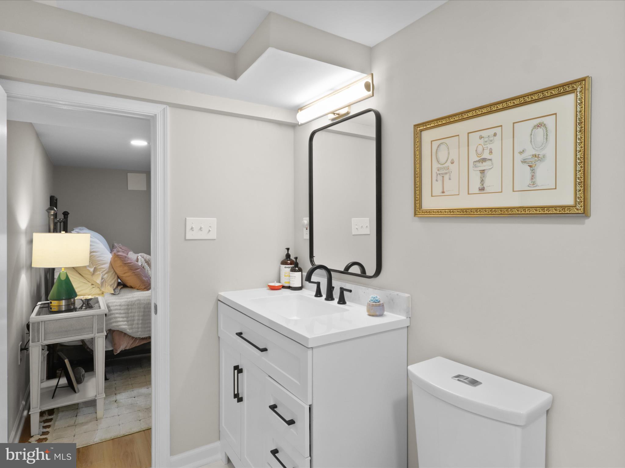 BROYHILL CREST - Residential